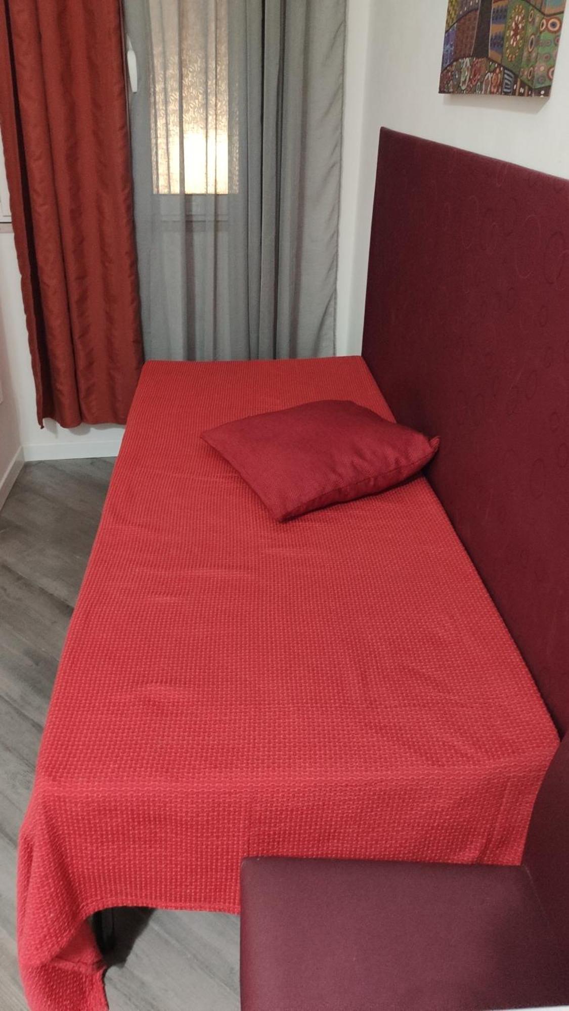 Dafne Marsala Centro Bed & Breakfast Ruang foto