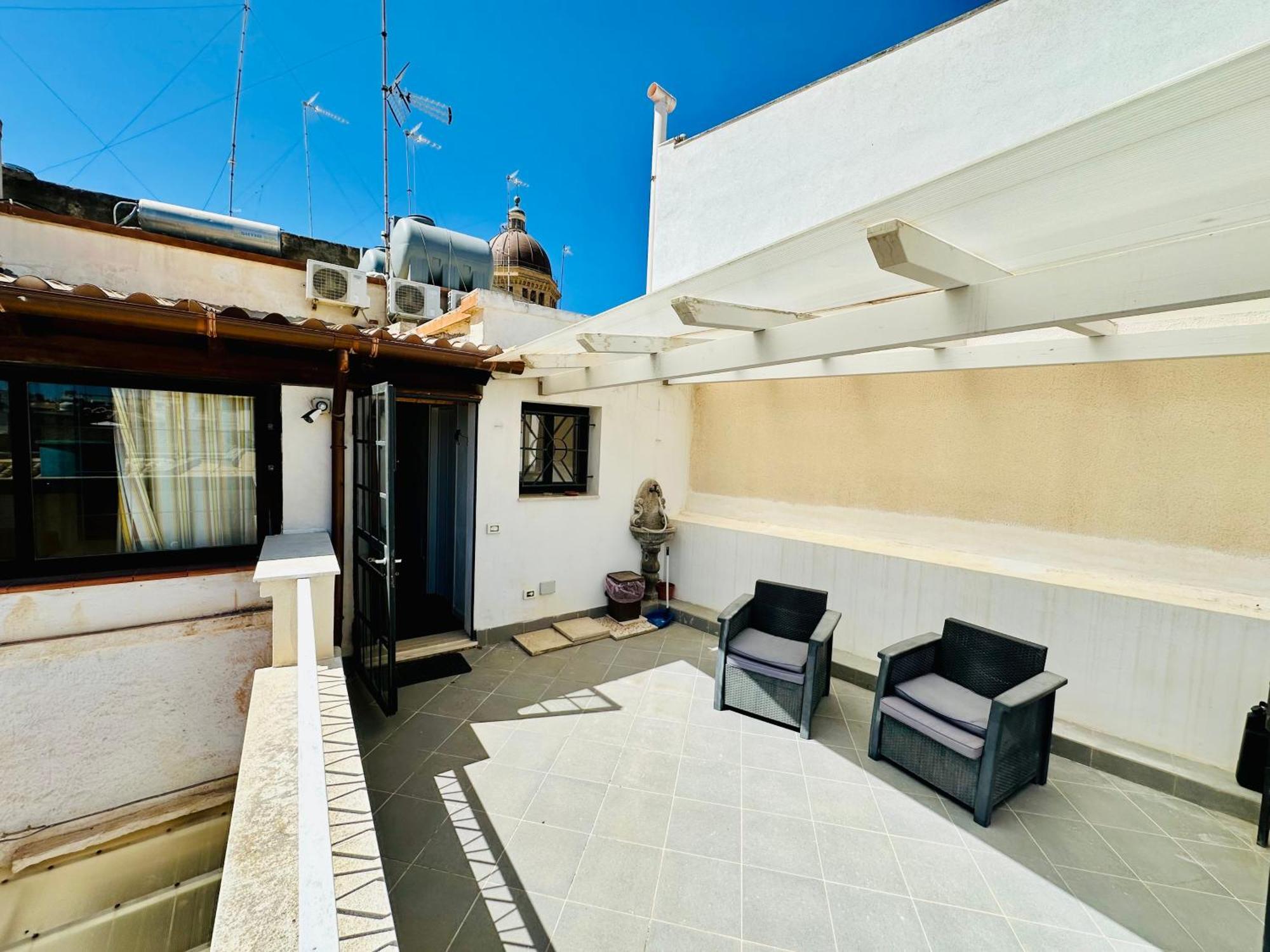Dafne Marsala Centro Bed & Breakfast Bagian luar foto