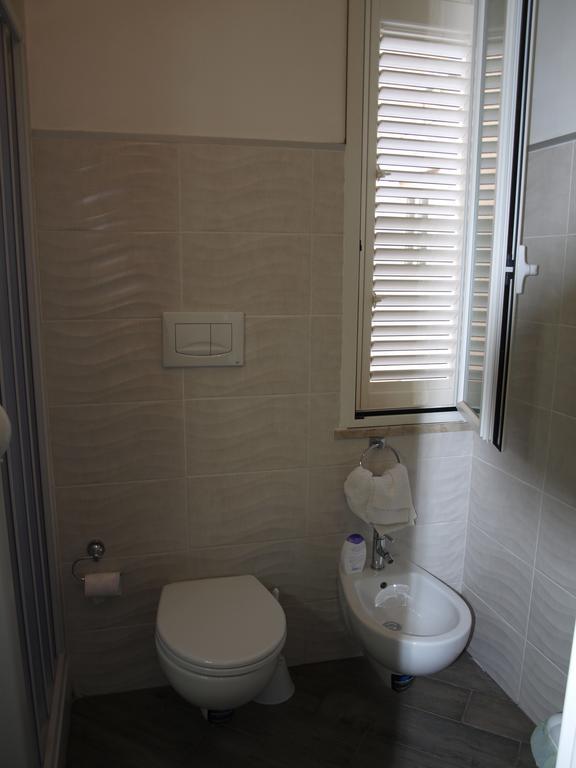 Dafne Marsala Centro Bed & Breakfast Bagian luar foto