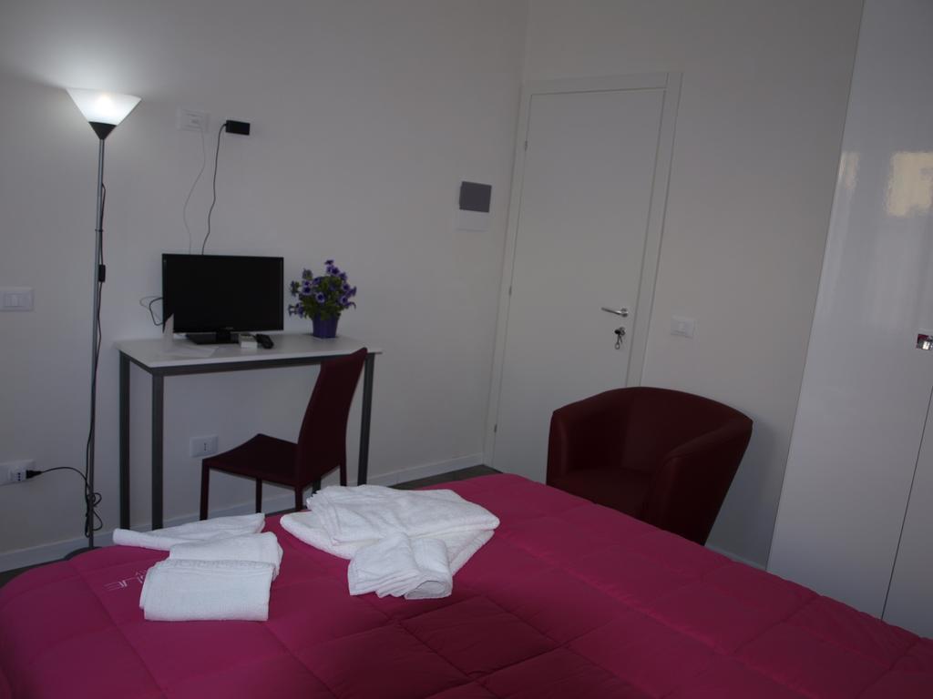 Dafne Marsala Centro Bed & Breakfast Bagian luar foto
